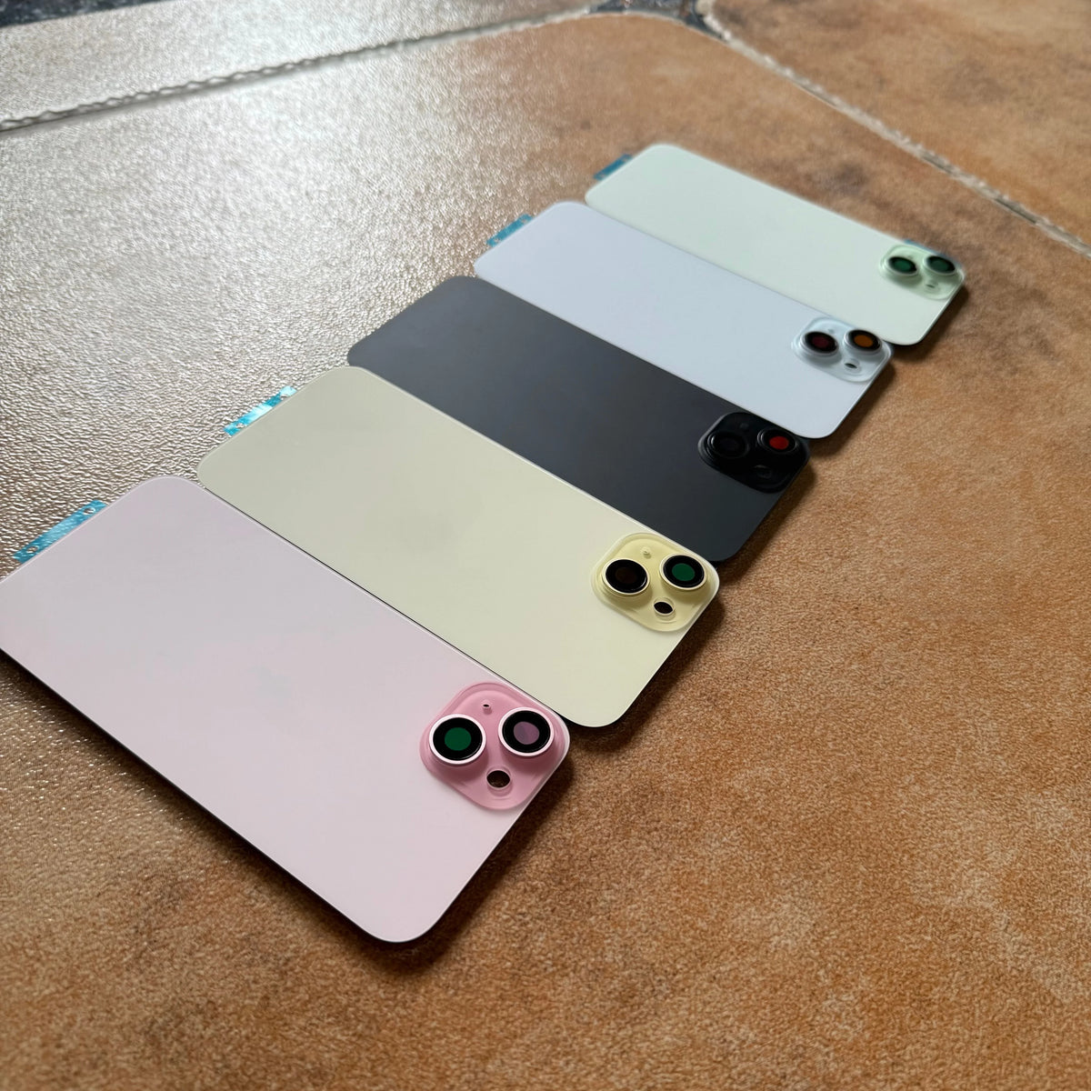 1PCS Mobile Phone Rear Housing Back Glass Replacement Compatible With iPhone 15 15 Plus, Battery Door Back Cover Assembly